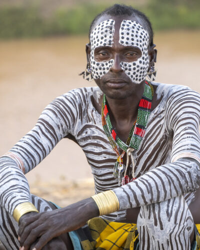 Omo_Valley_Kara_Tribe_Facepainting_Ethiopia